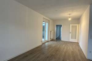 Familienglück: weitläufige 4-Zimmer-Wohnung – Rotenwaldstr. 118, 70197 Kräherwald, Stuttgart – Vorschaubild 1