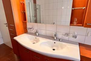 Großes Einfamilienhaus - Baujahr 2006 - mit 1.916 m² Grundstück, Doppelgarage & Homeoffice-Potenzial – Krottenseer Hauptstraße 14, 91284 Neuhaus an der Pegnitz – Vorschaubild 40