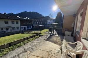 Mehr Platz, mehr Möglichkeiten, mehr Zu Hause! Interessantes Reihenmittelhaus in ruhiger Lage – Die vollständige Adresse der Immobilie erhältst du vom Anbieter., 82487 Oberammergau – Vorschaubild 2