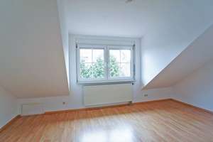 Doppelhaushälfte Wiesbaden-Nordenstadt mit 2 Stellplätzen, Balkon und kleinem Garten (Erbpacht) – Rüsselgasse 3B, 65205 Nordenstadt, Wiesbaden – Vorschaubild 11