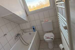 Lebendiger Wohnraum: 2-Zimmer-Wohnung in Düsseldorf-Rath – Rather Kreuzweg 58, 40472 Rath, Düsseldorf – Vorschaubild 4