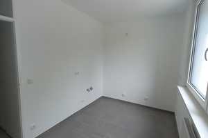 Sanierte 3-Zimmerwohnung mit Balkon in grünem Umfeld – Kissinger Str. 10, 40229 Düsseldorf – Vorschaubild 4