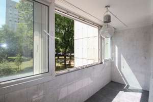 Helle 3 Zimmer Wohnung mit Loggia am Lerchenauer See! – Die vollständige Adresse der Immobilie erhältst du vom Anbieter., 80935 Lerchenau-West, München – Vorschaubild 2