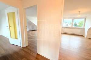 Renovierte Dachgeschosswohnung in Heidelberg-Kirchheim – Die vollständige Adresse der Immobilie erhältst du vom Anbieter., 69124 Kirchheim, Heidelberg – Vorschaubild 4