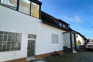 Sanierungsobjekt mit Entwicklungspotenzial in Arheilgen – Die vollständige Adresse der Immobilie erhältst du vom Anbieter., 64291 Arheilgen, Darmstadt – Vorschaubild 4