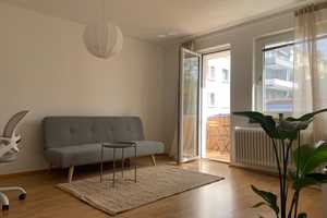 Frisch renovierte, neu möblierte 2-Zimmer-Wohnung in zentraler Lage nahe Luisenviertel – Gesundheitstraße 79, 42103 Wuppertal – Vorschaubild 1
