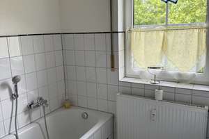 Lichtdurchflutete 3-Zimmer-Wohnung mit Balkon in Koblenz – Schillweg 15, 56070 Neuendorf, Koblenz – Vorschaubild 4