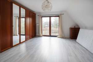 Für unerschrockene Handwerker! Sanierungsbedürftiges EFH  TOP-Lage 1.010 qm Grundstück HH-Ohlstedt – Die vollständige Adresse der Immobilie erhältst du vom Anbieter., 22397 Wohldorf-Ohlstedt, Hamburg – Vorschaubild 11