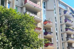 Außergewöhnliche 2-Zimmer-Wohnung mit Terrasse in gefragter zentraler Lage nahe Humboldthain