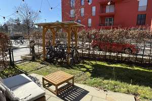 In den Sommer mit Terrasse und Garten – Robert-Havemann-Str. 2, 53121 Endenich, Bonn – Vorschaubild 2