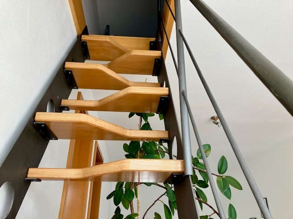 Raumspartreppe Bühne