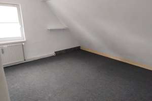 Raum für Familienleben – Reiheneckhaus mit fünf Schlafzimmern und Terrasse – 38259 Salzgitter-Bad, Salzgitter – Vorschaubild 7