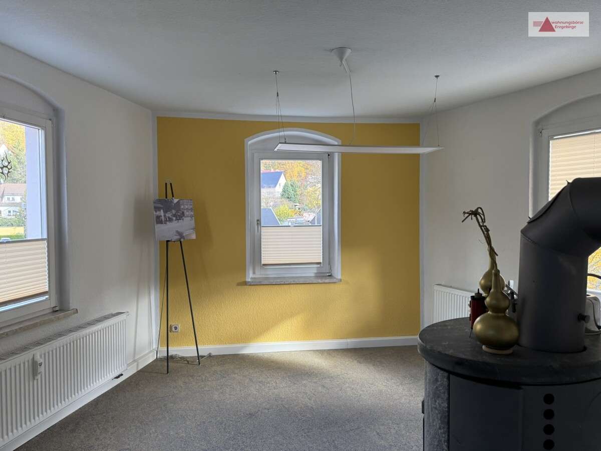 Immobilie in Lichtenstein/Sachsen - Wohnen, vermieten & Gewerbe: Stadthaus mit Kamin, Balkon und Garten in Lichtenstein (Zwickau) - Bild 7