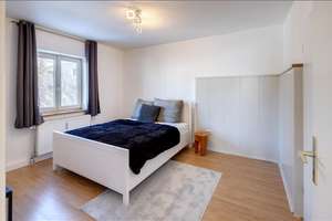 Möbliert: Möblierte 3,5-Zimmer Wohnung in guter Wohnlage – Die vollständige Adresse der Immobilie erhältst du vom Anbieter., 81927 Englschalking, München – Vorschaubild 3