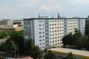 Große 1-Raum-Wohnung mit Balkon im Zentrum – Brückenstr. 23, 9111 Zentrum, Chemnitz – Vorschaubild 2