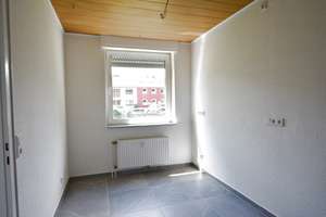 Helle 4- Zimmer-Familien-Wohnung mit  Balkon  und Stellplatz und viel Grün #Nähe Krefeld-Hüls# – Hülser Str. 713, 47803 Inrath/Kliedbruch, Krefeld – Vorschaubild 21