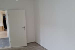 helle sanierte 2 Zimmer Wohnung ** – Südstr. 114, 47798 Stadtmitte, Krefeld – Vorschaubild 8