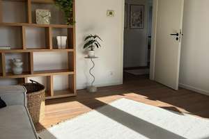 Renovierte 3 Zimmer Wohnung - auch perfekt als  WG