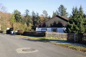 Schmuckes Einfamilienhaus mit optionaler Einliegerwohnung in Toplage – Bergstraße 24, 63584 Gründau – Vorschaubild 1