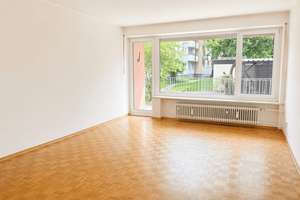 Bezugsfreie 3-Zimmer Wohnung mit Südterrasse in ruhiger Seitenstraße – renovierungsbedürftig