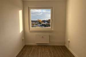 Helle 4-Zimmer-Wohnung im Schweizer Eck – St.-Gotthard-Straße 40, 28325 Bremen – Vorschaubild 2