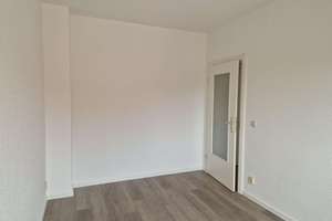 Klein, fein & bald Dein * wunderschöne ruhige und grüne Lage * – Pittlerstraße 6 - 2. OG mitte, 4159 Wahren, Leipzig – Vorschaubild 5