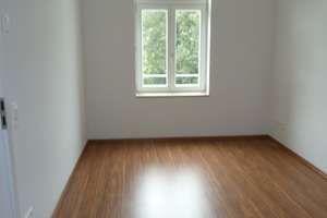 **klein fein und mein** EBK und Fußbodenheizung** – Kesselsdorfer Straße 44, 1159 Löbtau-Nord, Dresden – Vorschaubild 9