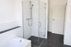 4 Zi. in Unterbach * 154,99 m² Wfl. * 2 Bäder * Südloggia * Aufzug * Tiefgarage  – Die vollständige Adresse der Immobilie erhältst du vom Anbieter., 40627 Unterbach, Düsseldorf – Vorschaubild 12