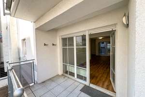 Moderne Wohnung mit zwei Balkonen und Aufzug!*Bad & Böden neu* – Die vollständige Adresse der Immobilie erhältst du vom Anbieter., 65195 Rheingauviertel / Hollerborn, Wiesbaden – Vorschaubild 2