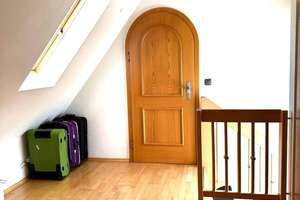 Großzügige 6-Zimmer-Maisonette mit Garten und Pool - Wohnen auf zwei Etagen wie im eigenen Haus – Die vollständige Adresse der Immobilie erhältst du vom Anbieter., 84405 Dorfen – Vorschaubild 12