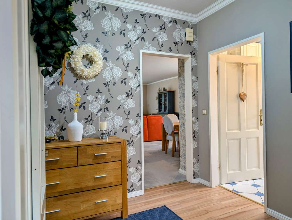 Immobilie in Esens - 1 ANWESEN - 3 Wohnungen - Vielfältige Möglichkeiten - Wohnen und Ferienwohnen kombinierbar - Bild 4