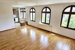 MEGA =》ZENTRUM / 3 ZI OASE, EINBAUKÜCHE, PKW-STELLPLATZ !!