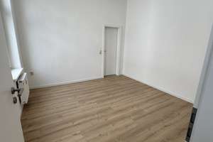 Frisch sanierte Etagenwohnung mit EBK und Keller – Gustav-Adolf-Straße 37, 39104 Altstadt, Magdeburg – Vorschaubild 4