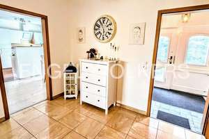 Eleganter Bungalow in Solingen-Hästen:  Ihr stilvolles Zuhause im Grünen! – Die vollständige Adresse der Immobilie erhältst du vom Anbieter., 42659 Burg/Höhscheid, Solingen – Vorschaubild 3