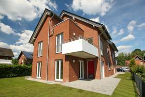 Attraktive 2-Zimmer-Wohnung im Dachgeschoss - in Paderborn-Schloß Neuhaus – Dubelohstraße 169, 33104 Schloß Neuhaus, Paderborn – Vorschaubild 2