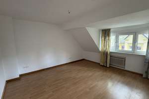 Großzügige Doppelhaushälfte mit Kamin, Garten & 9 Zimmern in Essen-Frillendorf – Die vollständige Adresse der Immobilie erhältst du vom Anbieter., 45139 Frillendorf, Essen – Vorschaubild 20