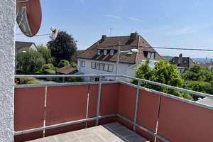 Ruhige, frisch renovierte 3-Zimmer-Wohnung mit Balkon in Stuttgart Zuffenhausen – Edisonstraße 27, 70439 Zuffenhausen-Frauensteg, Stuttgart – Vorschaubild 3