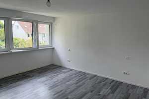 Günstiges 5-Raum-Haus mit gehobener Innenausstattung und EBK in Nürnberg Blütenstraße – Nürnberg – Vorschaubild 23