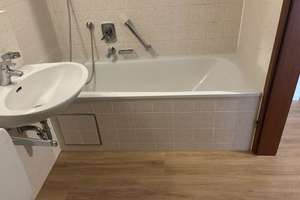 Schöne 2-Zimmer-Wohnung mit Balkon in Stuttgart-Zuffenhausen – Dreysestrasse 1B, 70435 Zuffenhausen-Am Stadtpark, Stuttgart – Vorschaubild 9