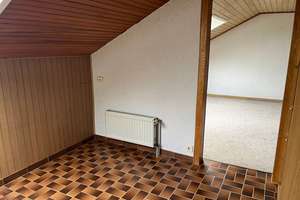 EFH im Bungalow Stil mit wohnlich ausgebautem Dachgeschoss und Garage "Nähe Waldborn" – Die vollständige Adresse der Immobilie erhältst du vom Anbieter., 47239 Rumeln-Kaldenhausen, Duisburg – Vorschaubild 16