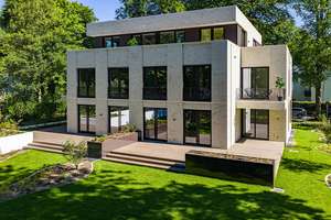 Erdgeschosswohnung mit Südwest-Terrasse und privatem Gartenbereich an der Elbchaussee – Die vollständige Adresse der Immobilie erhältst du vom Anbieter., 22587 Nienstedten, Hamburg – Vorschaubild 2