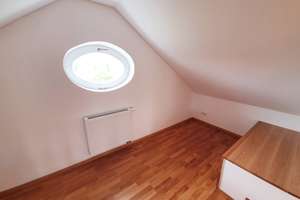 Exklusive 4-Zimmer-Wohnung - mit Einbauküche- hochwertig ausgestattet! – Die vollständige Adresse der Immobilie erhältst du vom Anbieter., 9119 Kapellenberg, Chemnitz – Vorschaubild 17