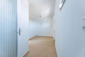 Reiheneckhaus mit Garten - Mitten in der Stadt – Die vollständige Adresse der Immobilie erhältst du vom Anbieter., 86152 Jakobervorstadt-Nord, Augsburg – Vorschaubild 20