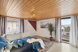 TRAUMHEIM - EFH mit 307 m² Innenraum, einem 600 m² großen Grundstück und zwei Garagen in Aichach – Aichach-Friedberg (Kreis) – Vorschaubild 16