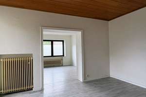 Großzügiges EFH bzw. Mehrgenerationenhaus sucht neuen Eigentümer! – Bergerstraße 57, 41068 Waldhausen, Mönchengladbach – Vorschaubild 8
