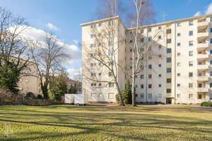 Ankommen in Mariendorf: Sonnige 3-Zimmer-Wohnung mit Wohlfühlfaktor – Die vollständige Adresse der Immobilie erhältst du vom Anbieter., 12105 Mariendorf, Berlin – Vorschaubild 2