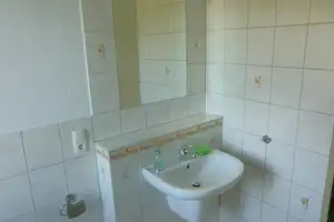 Attraktives Zweiparteienhaus in ausgezeichneter Wohnlage – Nienburg (Weser) (Kreis) – Vorschaubild 16