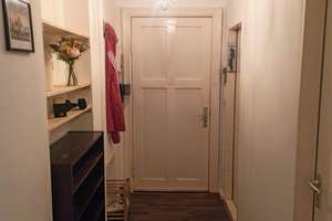 1 Zimmer Wohnung im Hinterhaus in Berlin Neukölln zu vermieten. – Niemetzstraße 8, 12055 Neukölln (Ortsteil), Berlin – Vorschaubild 2