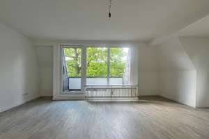 Großzügige Maisonettewohnung mit Balkon – Die vollständige Adresse der Immobilie erhältst du vom Anbieter., 22149 Rahlstedt, Hamburg – Vorschaubild 2