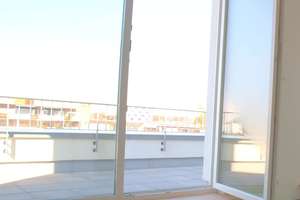 KLEINES STUDENTEN-Apartment! Mit Pantryküche & Dachterrasse – Hermann-Wandersleb-Ring 8, 53121 Endenich, Bonn – Vorschaubild 2